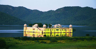 Heritage Palace Hotel